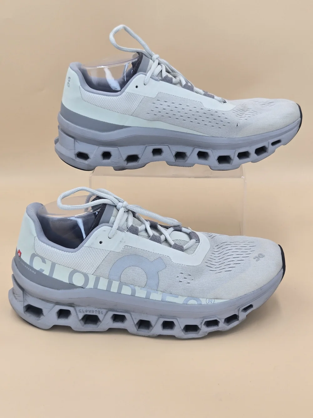 On Running Cloudmonster Men's Ice/Alloy Running Shoes Size 9 1/2 9.5